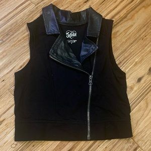 NWOT Justice black vest